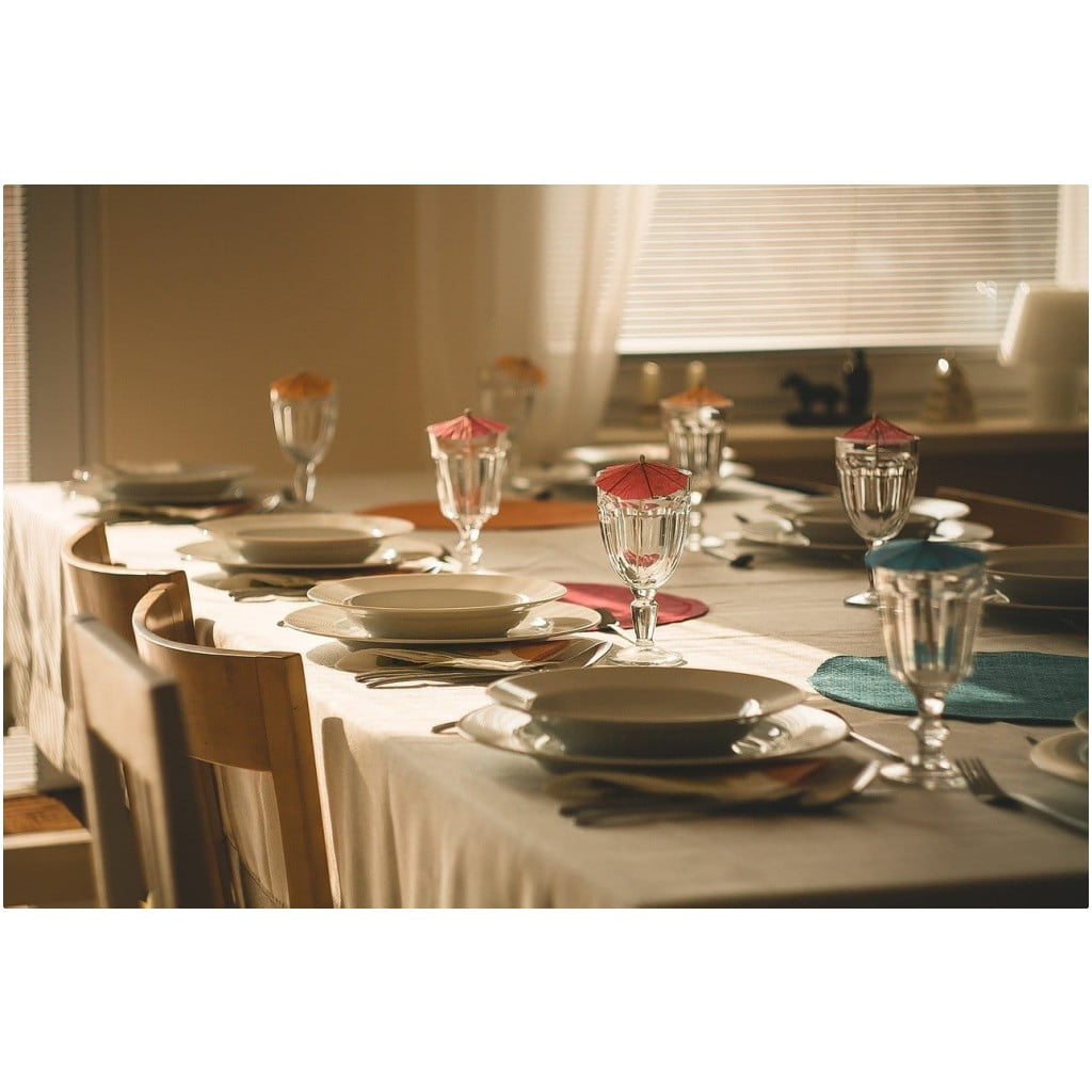 Tafel Dekken Bestek