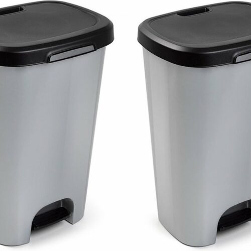 2x stuks kunststof afvalemmers/vuilnisemmers grijs 50 liter met zwarte deksel en pedaal - Vuilnisbakken/prullenbakken