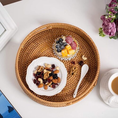 Famanu Rotan Dienblad 30cm Handgeweven Rieten Dienblad Rotan Dienblad Rustiek Decoratief Dienblad voor Ontbijt, Drankjes, Snack, Brood voor Salontafel Bar Diner Feestjes Keuken Organizer