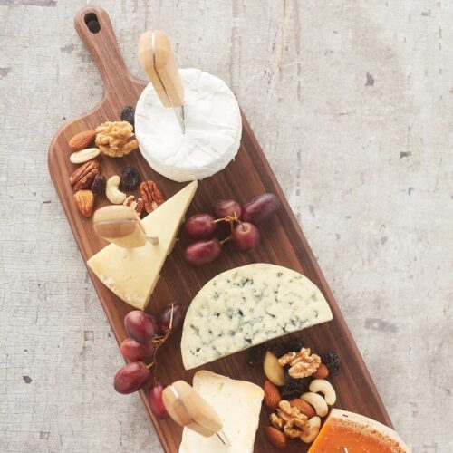 Borrelplank - Serveerplank met handvat - Walnoot - Hapjes kaas - 60x16.5cm